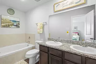 5677 Topwater Trl, Fort Worth, TX 76119 - Photo 5