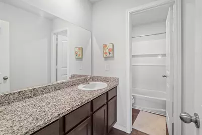5677 Topwater Trail, Fort Worth, TX 76119 - Photo 9