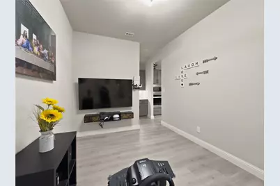 3722 Autumncrest Street, Grand Prairie, TX 76065 - Photo 7