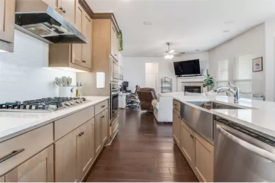 507 William Court, Arlington, TX 76002 - Photo 7