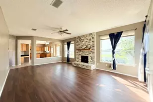 4818 Red Birch Dr, Arlington, TX 76018 - Photo 11