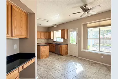 4818 Red Birch Drive, Arlington, TX 76018 - Photo 9