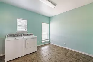 11744 Foutch Rd, Pilot Point, TX 76258 - Photo 17