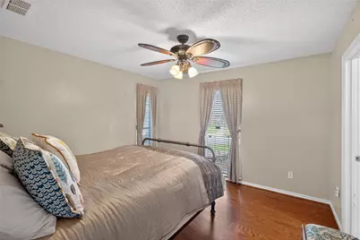 10128 Cimmaron Trail, Dallas, TX 75243 - Photo 21