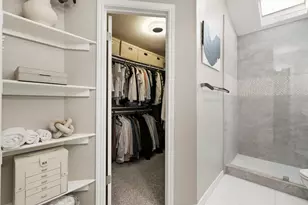 2604 Fallcreek Dr, Carrollton, TX 75006 - Photo 27