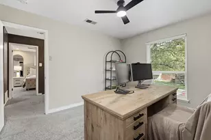 2604 Fallcreek Dr, Carrollton, TX 75006 - Photo 17