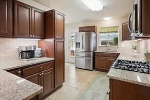 846 Peavy Rd, Dallas, TX 75218 - Photo 5