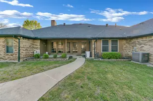 1011 Briar Hill Cir, Duncanville, TX 75137 - Photo 35