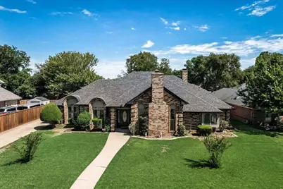 1011 Briar Hill Circle, Duncanville, TX 75137 - Photo 1