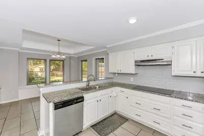 1011 Briar Hill Circle, Duncanville, TX 75137 - Photo 7