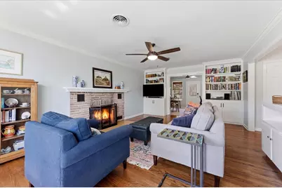 3532 Suffolk Drive, Fort Worth, TX 76109 - Photo 9