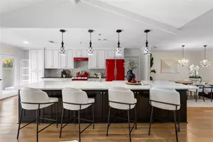 2125 Lakecrest Dr, Grapevine, TX 76051 - Photo 1