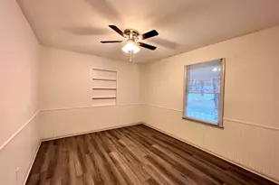 208 N 36th St, Corsicana, TX 75110 - Photo 7