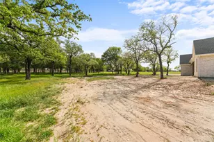 1000 Bluebonnet Rdg, Weatherford, TX 76087 - Photo 37