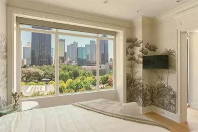 2025 Woodall Rodgers Freeway #52, Dallas, TX 75201 - Photo 23