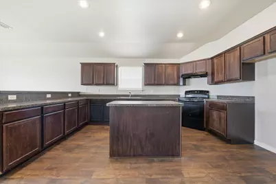5105 Glen Eden Drive, Fort Worth, TX 76119 - Photo 11