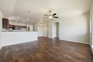 5105 Glen Eden Dr, Fort Worth, TX 76119 - Photo 7