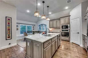 1913 Flora Ln, DeSoto, TX 75115 - Photo 13