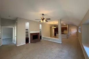 744 Hutchins Dr, Crowley, TX 76036 - Photo 15