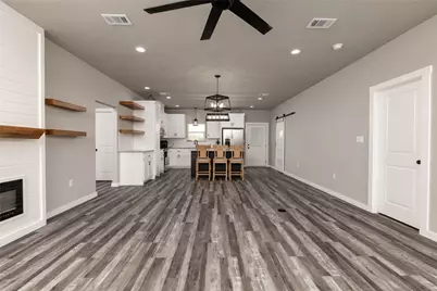 115 Valley Ridge Court, Bridgeport, TX 76426 - Photo 5