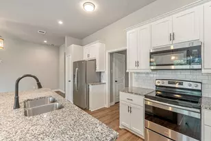 218 Skiff Dr, Gun Barrel City, TX 75156 - Photo 11