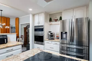 4802 Willow Bend Dr, Arlington, TX 76017 - Photo 11