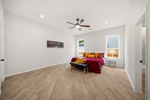 232 Hilltop Dr, Ennis, TX 75119 - Photo 5