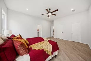 232 Hilltop Dr, Ennis, TX 75119 - Photo 7