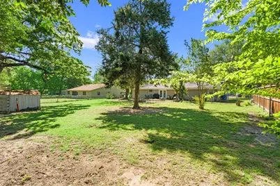 602 Colonial Drive, Athens, TX 75751 - Photo 35