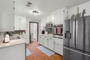 602 Colonial Dr, Athens, TX 75751 - Photo 23