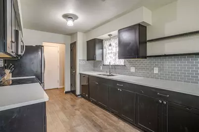 2733 Southpark Lane, Fort Worth, TX 76133 - Photo 11