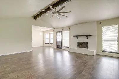 2733 Southpark Lane, Fort Worth, TX 76133 - Photo 9