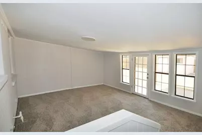 402 E Carolyn Drive, Garland, TX 75041 - Photo 11