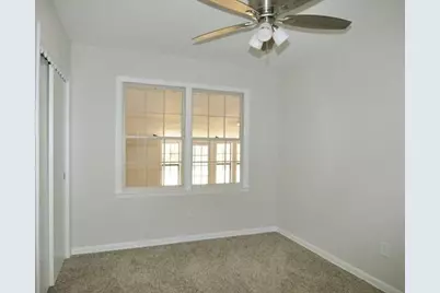 402 E Carolyn Drive, Garland, TX 75041 - Photo 17