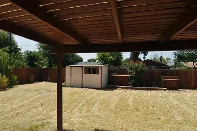 402 E Carolyn Drive, Garland, TX 75041 - Photo 19