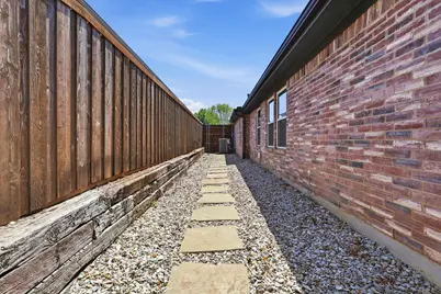 1413 Loma Linda Terrace, Corinth, TX 76210 - Photo 33