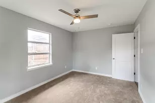 12326 Dandridge Dr, Dallas, TX 75243 - Photo 17