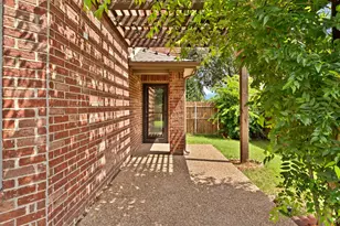 1097 Southampton Dr, Frisco, TX 75036 - Photo 37