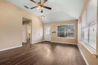 1251 W Hyman Street, Stephenville, TX 76401 - Photo 5