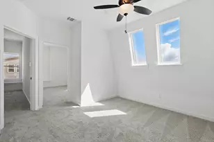 306 Oakbend Dr, Lewisville, TX 75067 - Photo 9