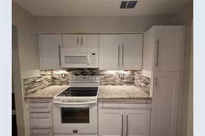 2921 Shelby Avenue, Dallas, TX 75219 - Photo 5