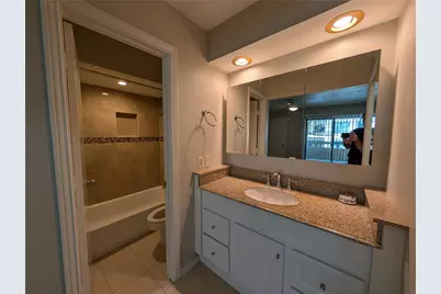 2921 Shelby Avenue, Dallas, TX 75219 - Photo 11