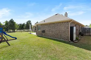 5130 Crawfish Ln, Garland, TX 75043 - Photo 29