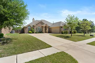 5130 Crawfish Ln, Garland, TX 75043 - Photo 1