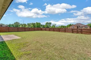 202 Wildcat Dr, Lacy Lakeview, TX 76705 - Photo 25