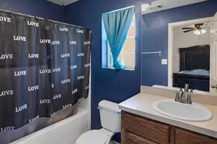 202 Wildcat Dr, Lacy Lakeview, TX 76705 - Photo 17