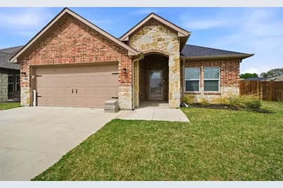 602 Moseley Lane, Greenville, TX 75402 - Photo 1
