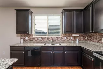 2917 Whitetail Chase Drive, Fort Worth, TX 76108 - Photo 9