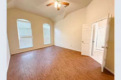 8014 Amesbury Lane, Rowlett, TX 75089 - Photo 9