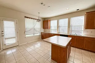 8014 Amesbury Ln, Rowlett, TX 75089 - Photo 7